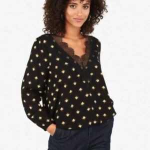 EXPRESS Floral Blouse Long Sleeve V-Neck Top Black Lace Women’s Sz Small